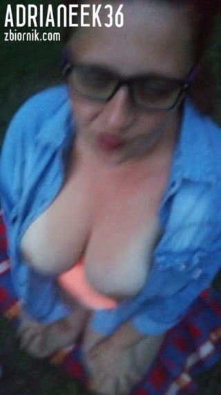 VID_20190609_212212.mp4