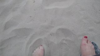 Stopy na plaży