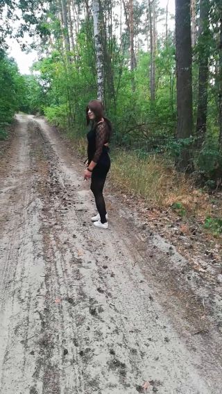 VID_20220808_160446.mp4