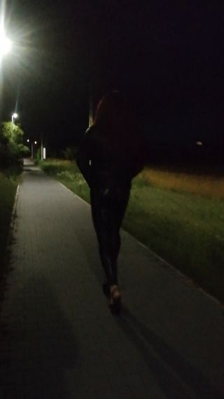 VID_20220710_223557.mp4