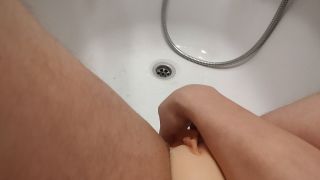 VID_20230307_235147278.mp4
