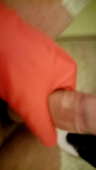 VID_20230426_222446.3gp