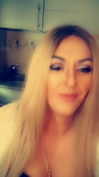 Snapchat-380835986.mp4
