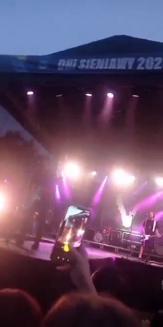 received_811213147303305.mp4