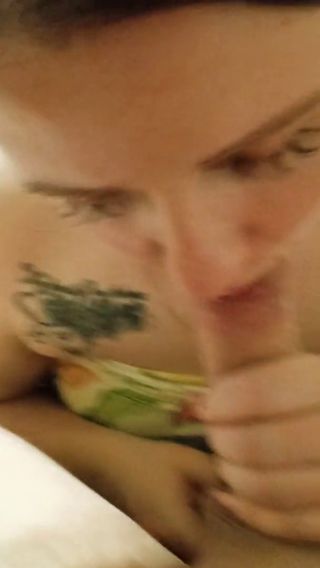 VID_20231225_192122_818.mp4