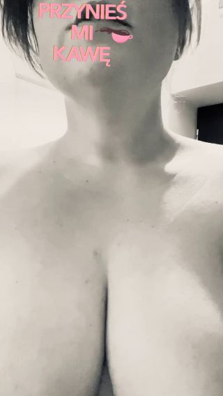 ips-6844A03F-82C4-45B1-9701-12F7D4F3C3DD.mp4