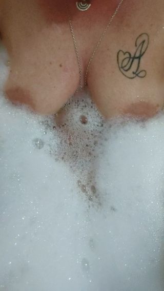 VID_20240330_232706180.mp4