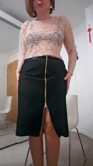 Scarlett-Self show-2.mp4