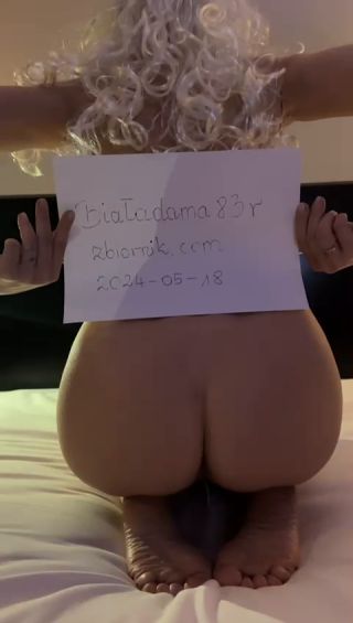 Bialadama83r