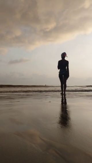 1000009811.mp4