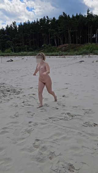 1000010576.mp4