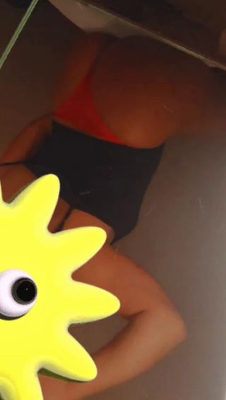 Snapchat-625405832.mp4