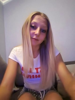 KAROLkjbh