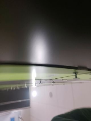 nago w szatni publicznie