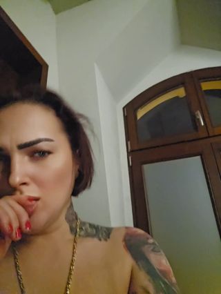 1000057012.mp4