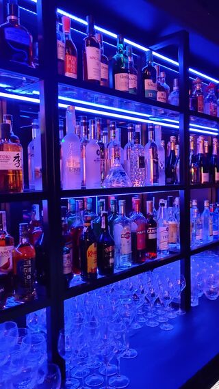 Wybór alkoholi w Elysium