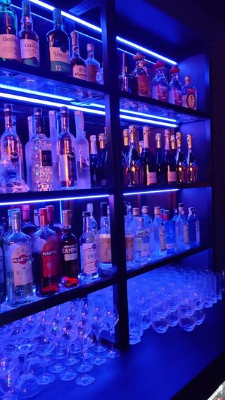 Wybór alkoholi w Elysium
