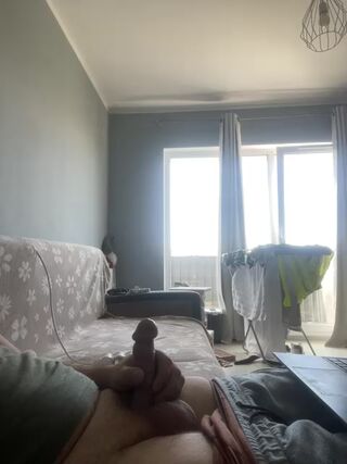 LIVE - 2026-09-15 10:43